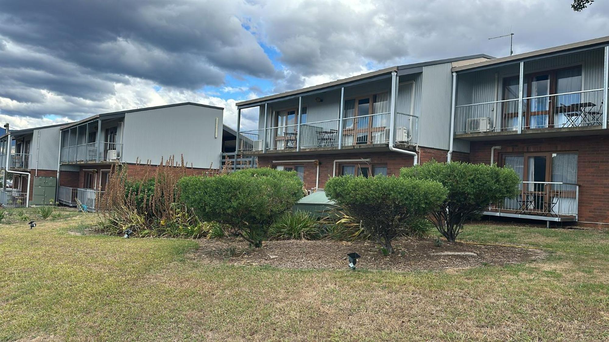 Mountain Creek Motel Bar & Restaurant Mount Beauty Luaran gambar