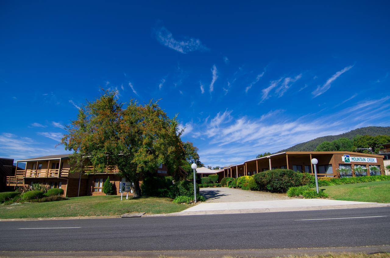 Mountain Creek Motel Bar & Restaurant Mount Beauty Luaran gambar